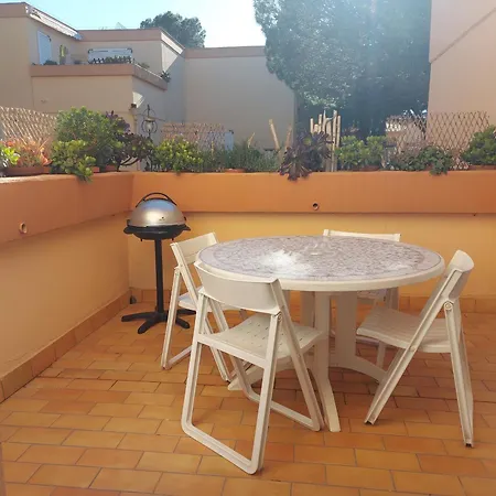 3 Pers Avec Terrasse Proche Et Commerces - Fr-1-776-123 * Argelès-sur-Mer